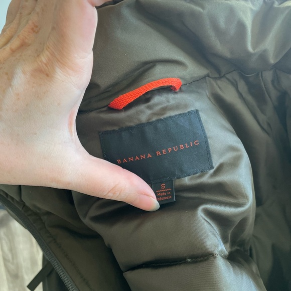 Small Green Down Winter Jacket - Picture 6 of 9